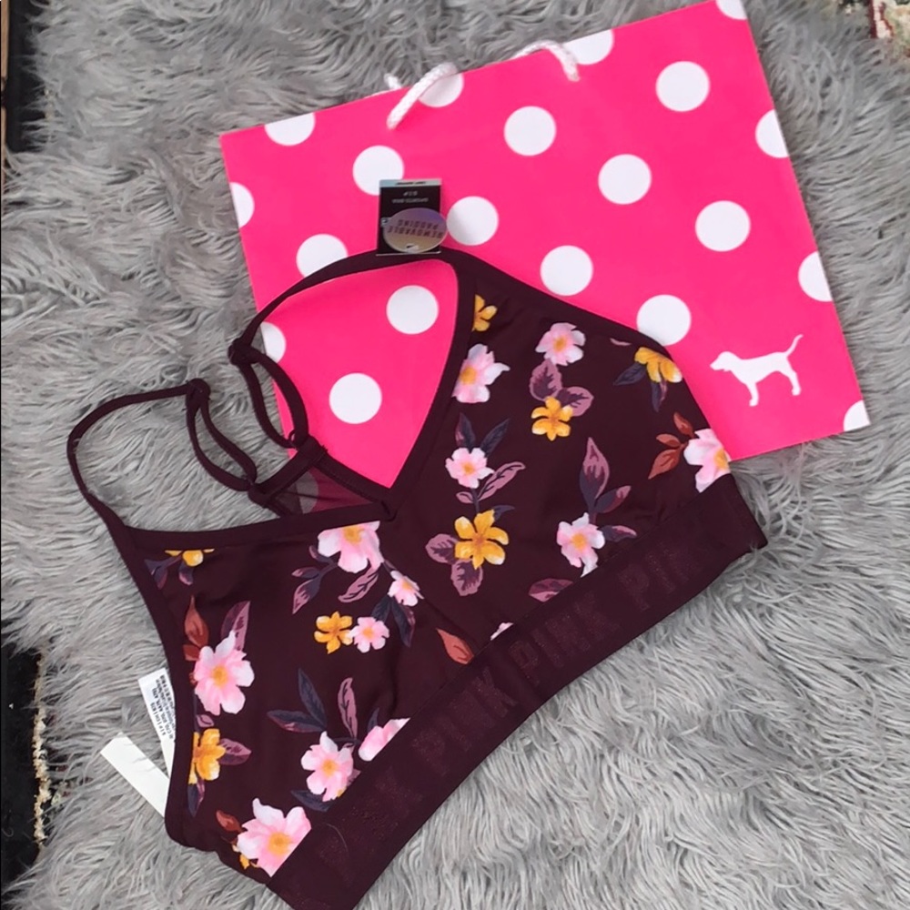 Brand new ❗️ Victoria’s Secret pink sports bra